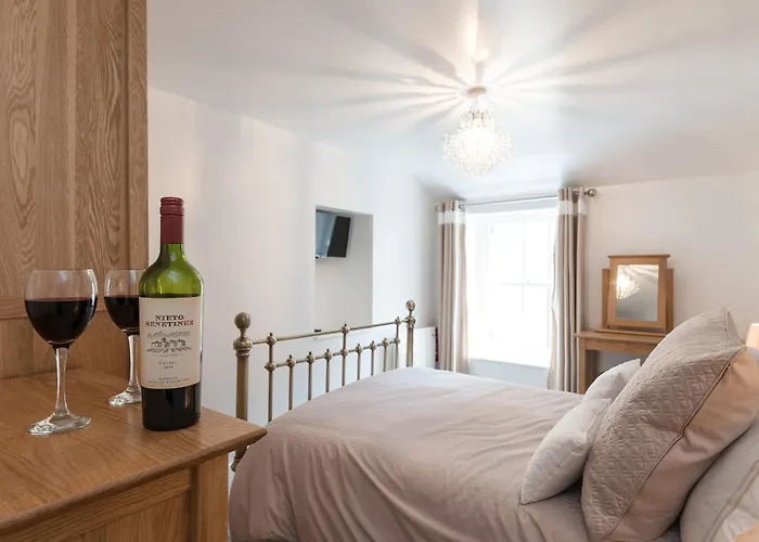 One Beckside * Staithes