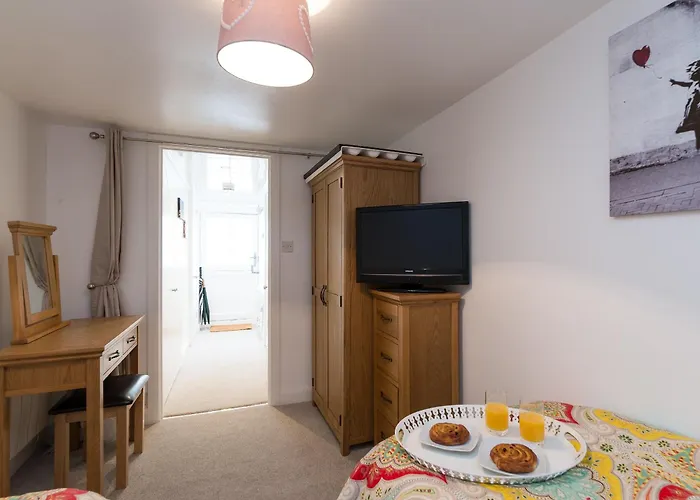 One Beckside Holiday home *