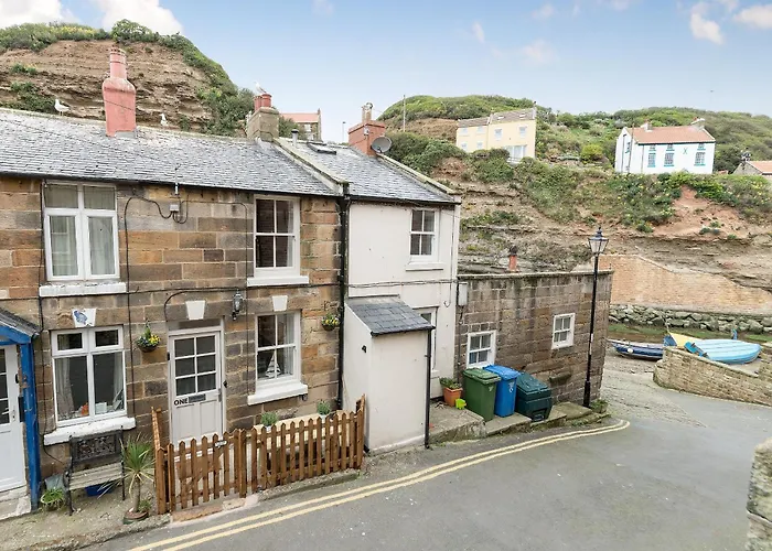 One Beckside * Staithes